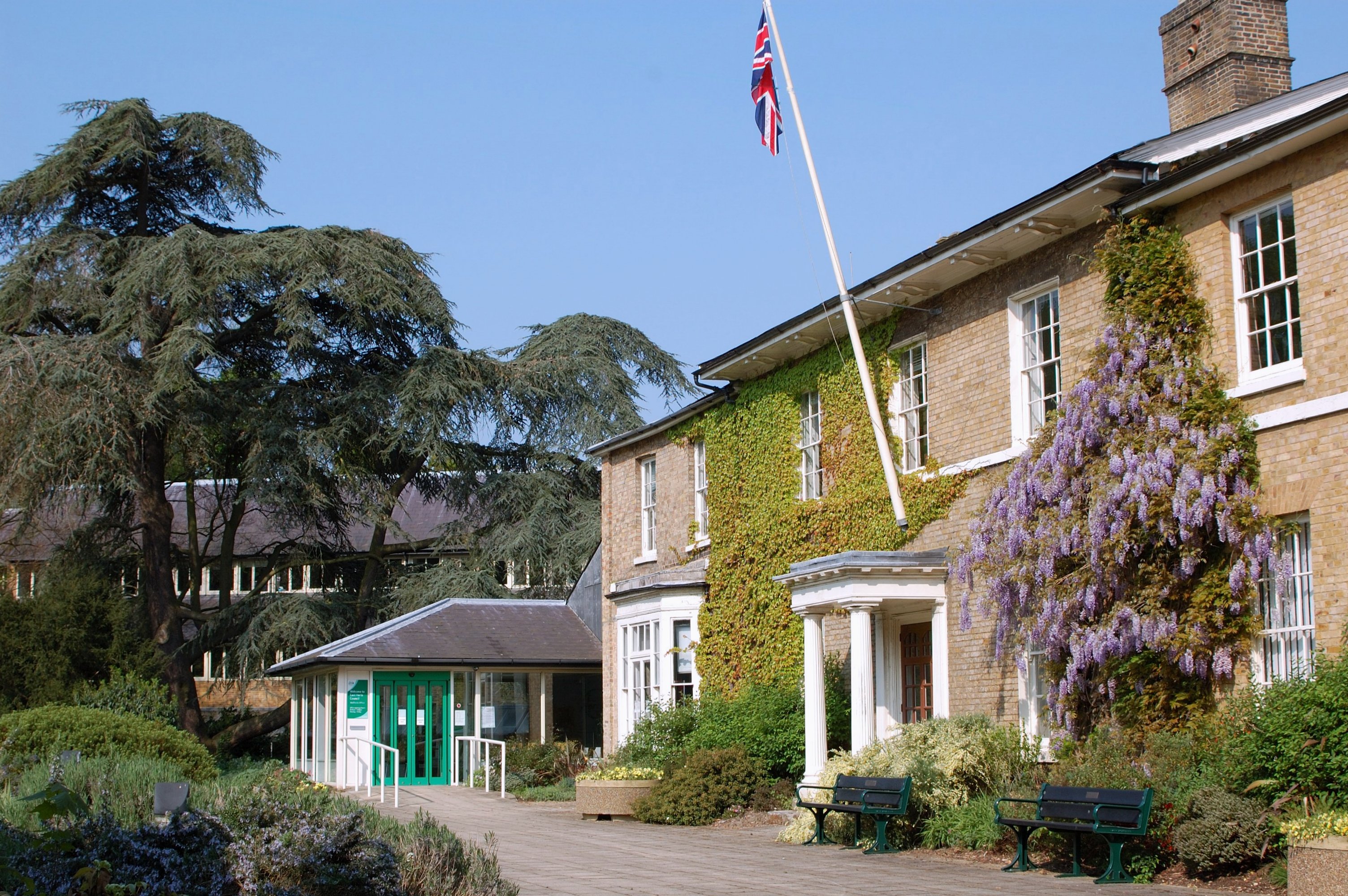 Wallfields